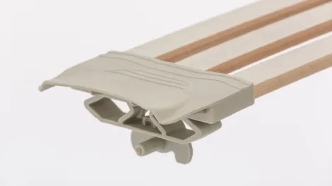 Three-slat slat with textile melamine finish